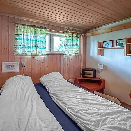 Holiday home Lovely In With Wifi