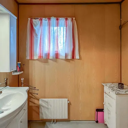 Lovely In With Wifi Vakantiehuis *